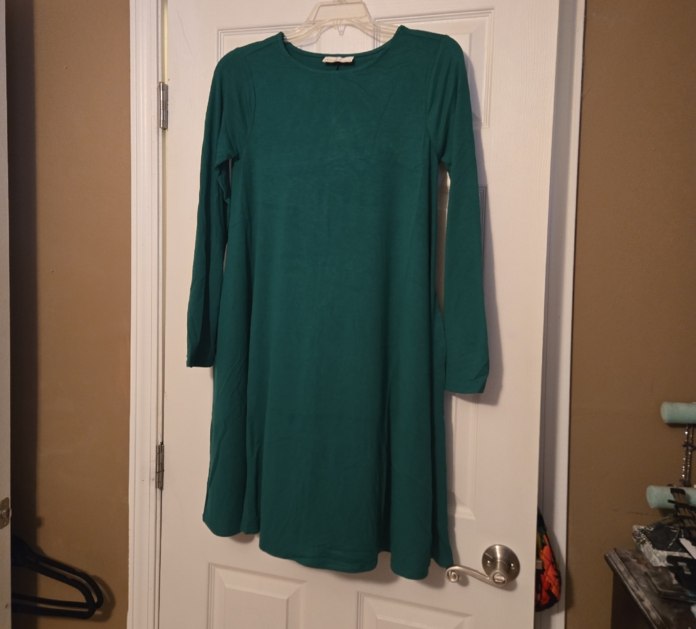Zenana Elegant Forest Green Long Sleeve Dress